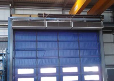Rideau d’air EXELTEC pour portes industrielles modèle WINDBOX – Rideau d’air industrie montage horizontal