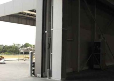 Rideau d’air pour portes industrielles EXELTEC montage vertical – Rideau d’air industrie
